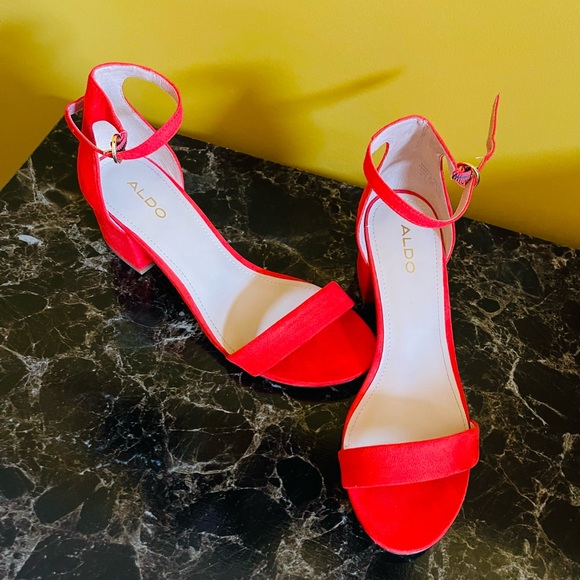 Red Aldo Heels - Picture 2 of 8